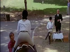 La esclava lavó su x ...